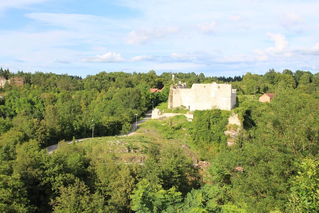 Apartman Drenovac Slunj Buitenkant foto